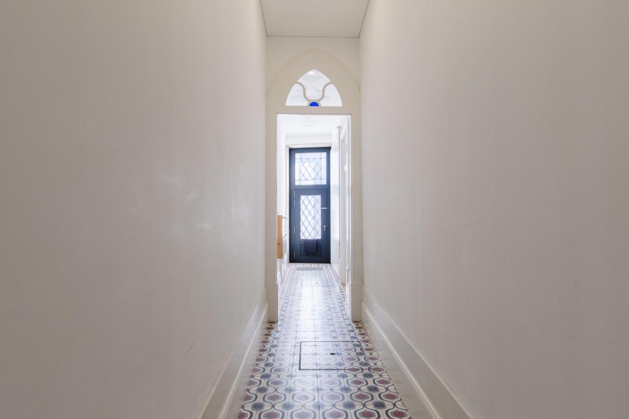 Host Wise - Colorful Stunning Sunlit Flat Apartament Porto