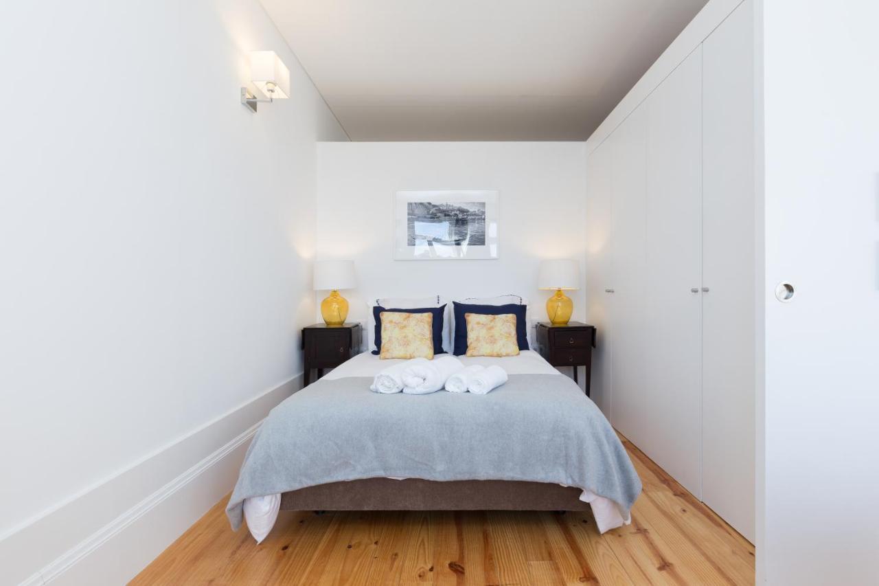 Host Wise - Colorful Stunning Sunlit Flat Apartament *